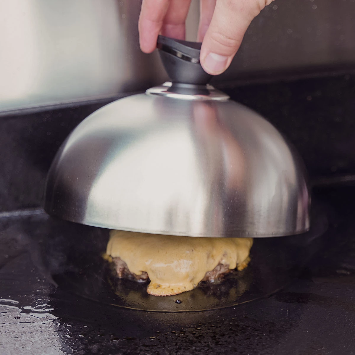 SANTOS Grillglocke Edelstahl, 2er Set 4 SANTOS Grillglocke Edelstahl, 2er Set – Bild 2