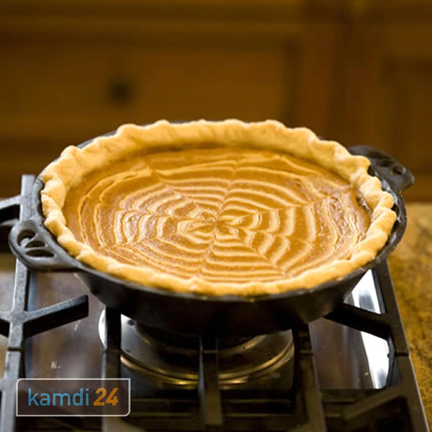 Camp Chef Cast Iron Pie Pan 4 Camp Chef Cast Iron Pie Pan – Bild 2