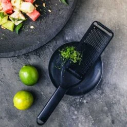 Microplane Black Sheep Reibe Fein -Küche Grill Laden microplane black sheep reibe fein a164849dd985645b29c44a1c2bf7788a