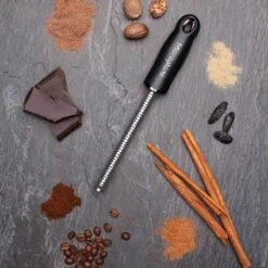 Microplane Premium Gewürzreibe Schwarz -Küche Grill Laden microplane premium gewuerzreibe schwarz 5cdf6ed4fff47c04dc67eb3058ae5f04