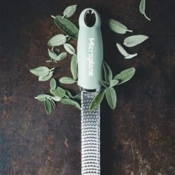 Küche Grill Laden -Küche Grill Laden microplane premium reibe zester salbei gruen 4de2b5ed4ea2f9c4fa85467b1d410873