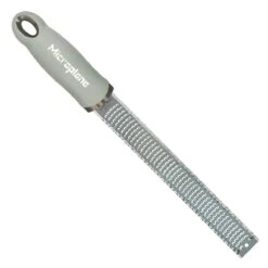 Microplane Premium Reibe / Zester, Salbei Grün -Küche Grill Laden microplane premium reibe zester salbei gruen a69b6854089b3f9d63f27980c4e212e2