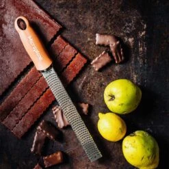 Microplane Premium Reibe / Zester, Zimt Orange -Küche Grill Laden microplane premium reibe zester zimt orange 28c35db03f7a0b9d4571672a027c4e8c