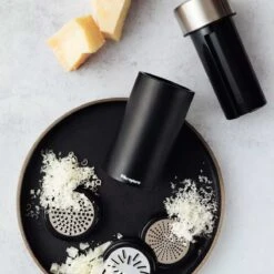 Microplane Universal Mühle 3in1 15 Microplane Universal Mühle 3in1 -Küche Grill Laden microplane universal muehle 3in1 f9de8a745f1cef65c0061ca8e4cee45e