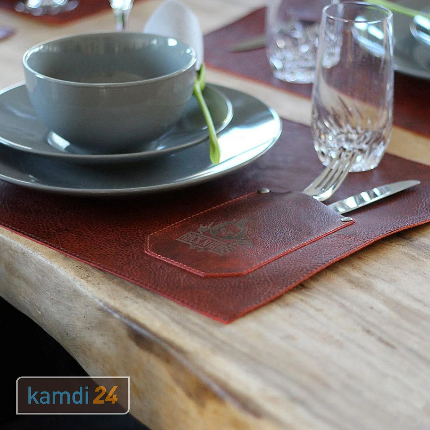 Rock'n'Rubs Tisch-Set Aus Leder Rot 6 Rock'n'Rubs Tisch-Set Aus Leder Rot – Bild 4