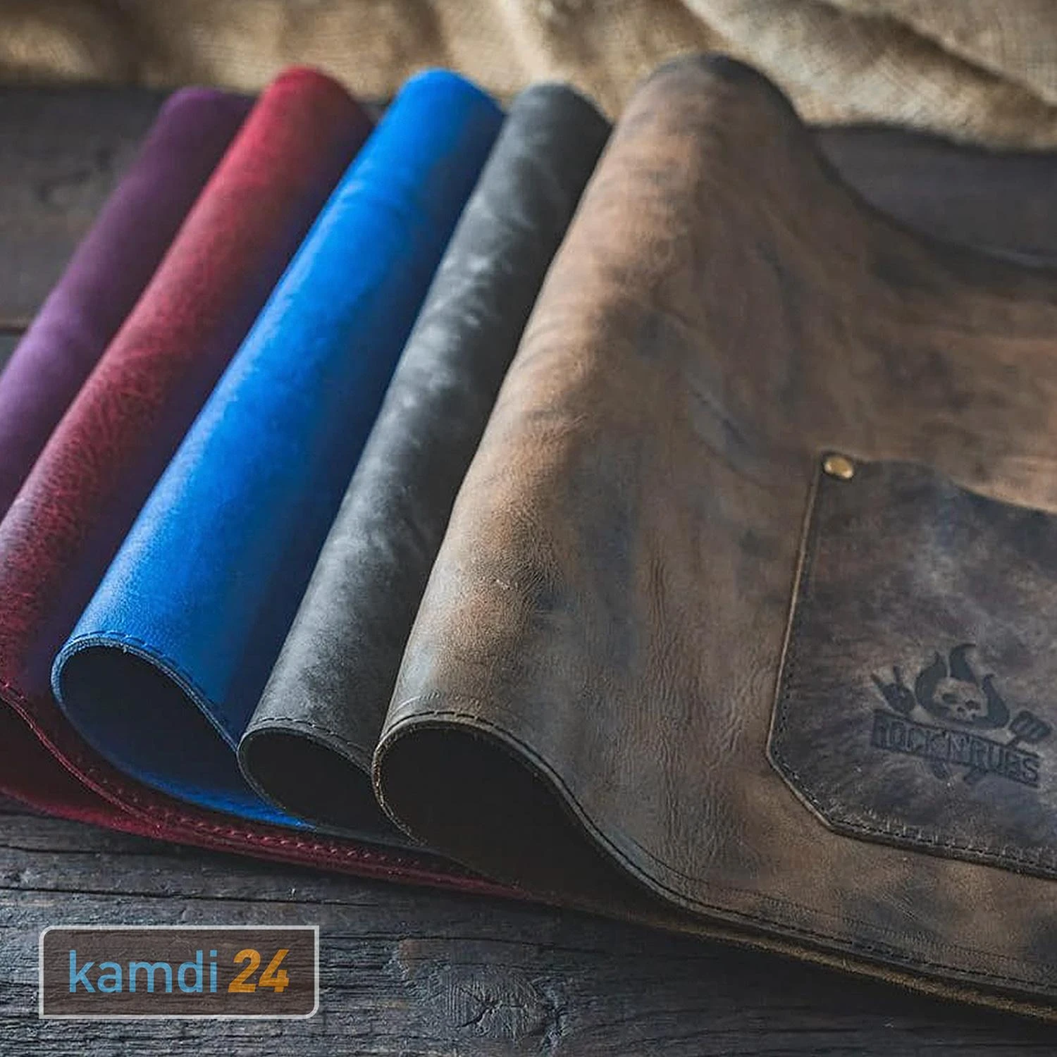 Rock'n'Rubs Tisch-Set Aus Leder Rot 7 Rock'n'Rubs Tisch-Set Aus Leder Rot – Bild 5